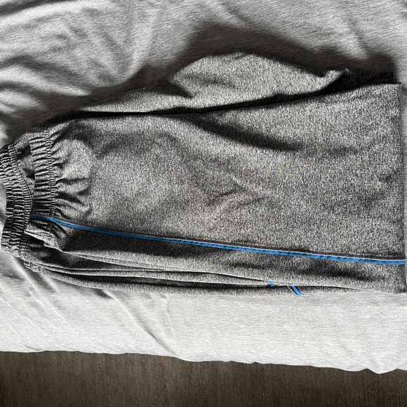 Hugo Boss Sweat Pants - Picture 2 of 2